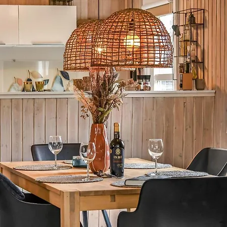 C11237-hemmet-gamma-8